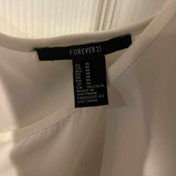 Forever 21 Cropped Cream Tank - Picture 2 of 2